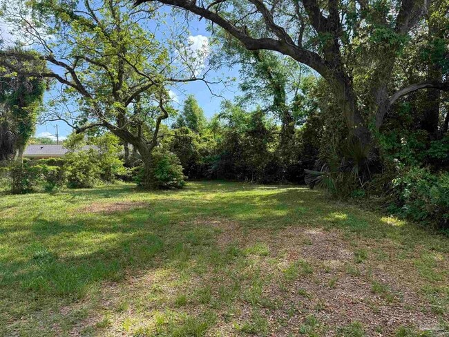 Building Photo - 1416 N 6th Ave