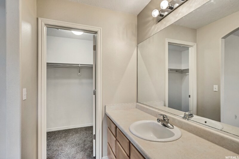 Building Photo - 273 Interlochen Ln