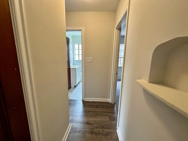 Building Photo - CHEVIOT: Charming 3+ bed 1.5 bath 1 car