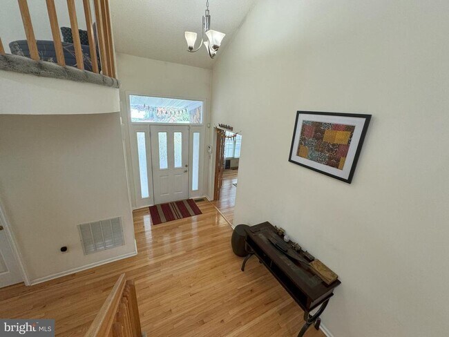 Building Photo - 36 Lavender Dr