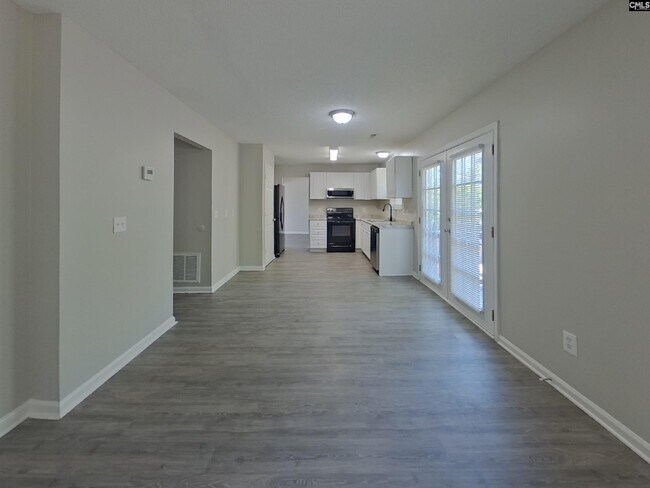 Building Photo - 5 High Glen Ct