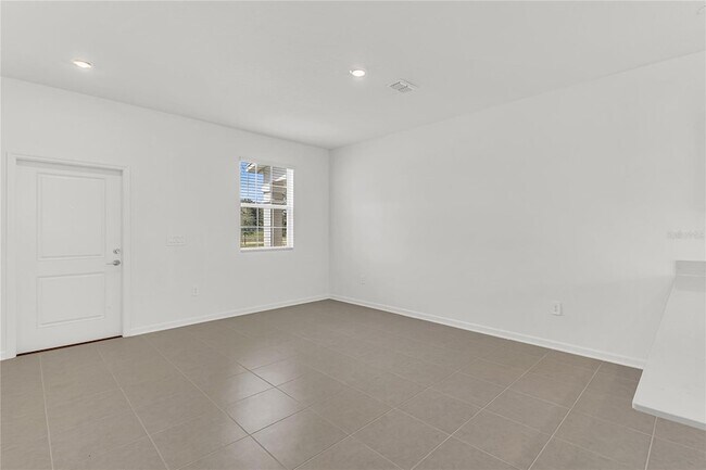 Building Photo - 1913 Fulfillment Dr