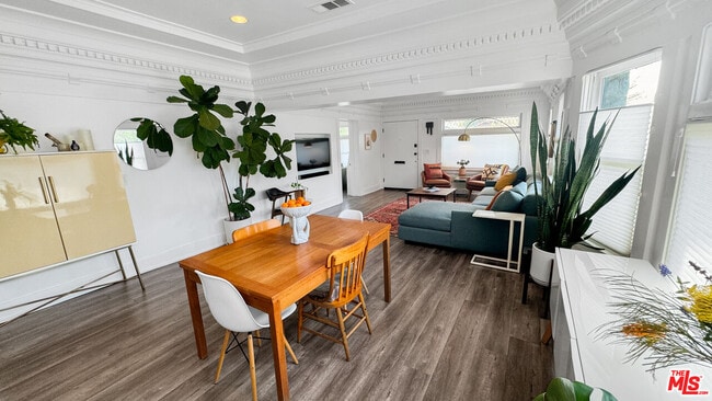 Building Photo - 3489 2nd Ave