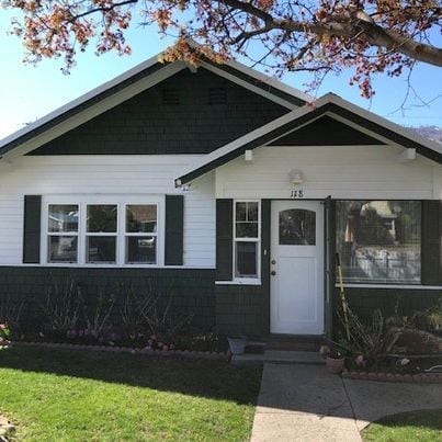 Building Photo - 118 E Chelan Ave