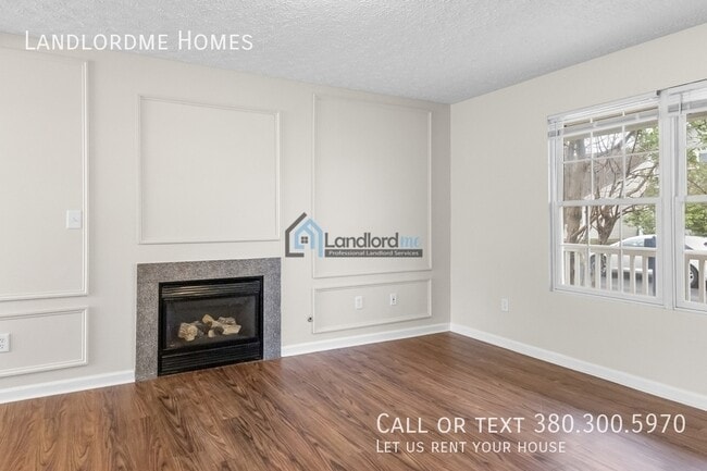 Building Photo - 2623 Bloom Dr