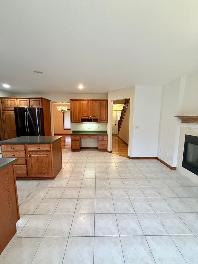 Building Photo - **MOVE-IN SPECIAL** Four Bedroom Home in T...