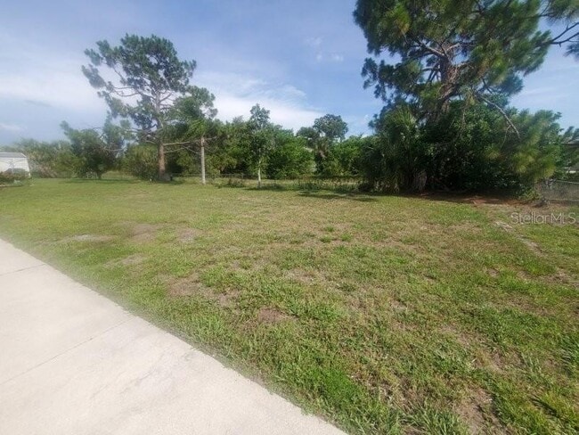 Building Photo - 7855 W Price Blvd