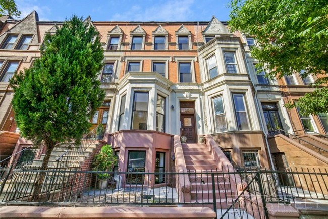 Building Photo - Stunning NEW 1 bed in Crown Heights