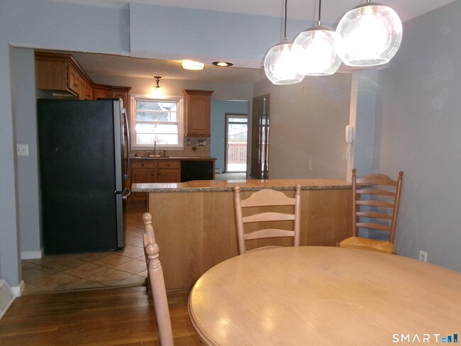 Building Photo - 36 Tina Cir