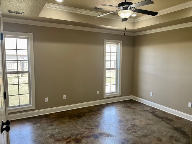 Building Photo - 6057 Beaver Creek Ln