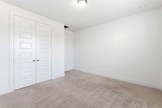 Building Photo - 24610 Bardona Way