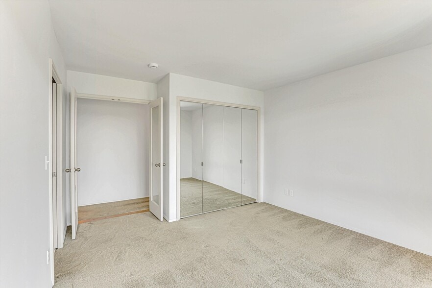 Building Photo - 17642 Upper Cherry Ln