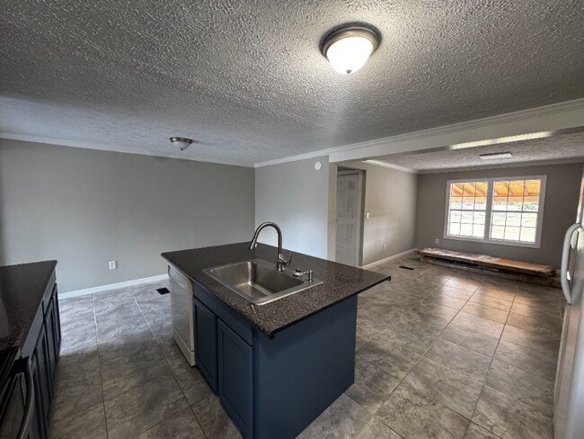 Building Photo - 4439 Mount Misery Rd NE