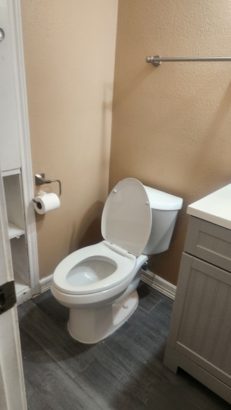 Building Photo - 531 Roper St