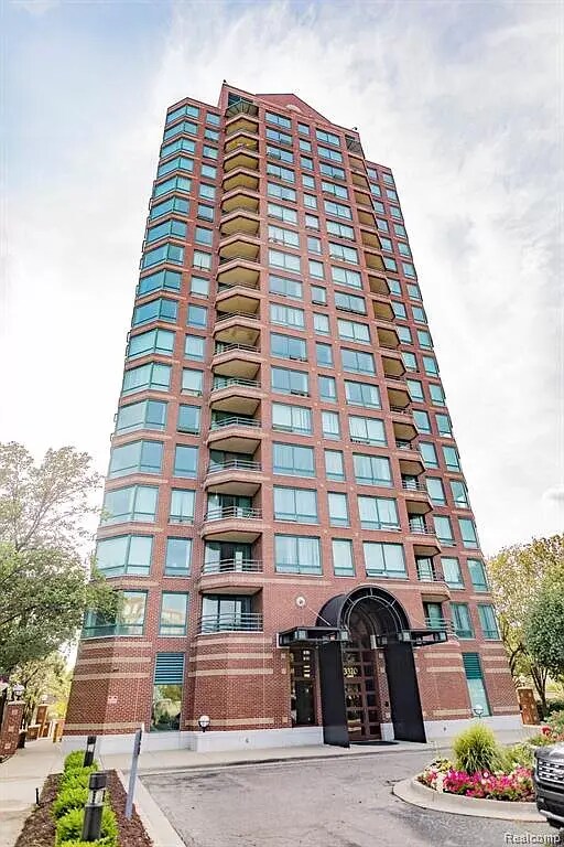 Building Photo - 3320 Spinnaker Ln