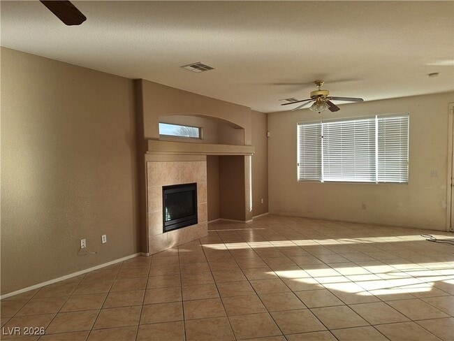 Building Photo - 1025 Jewel Springs Ln