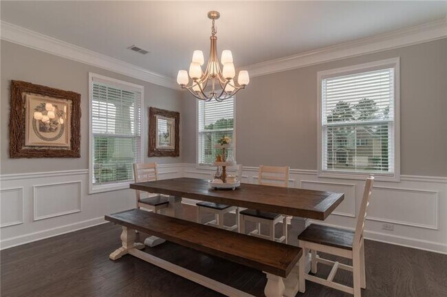 Building Photo - 301 Cochin Dr