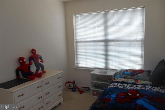 Building Photo - 12885 Titania Way