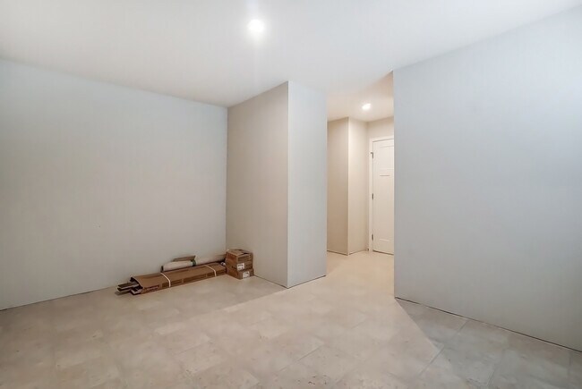 Building Photo - 5805 Barrowlands Ct