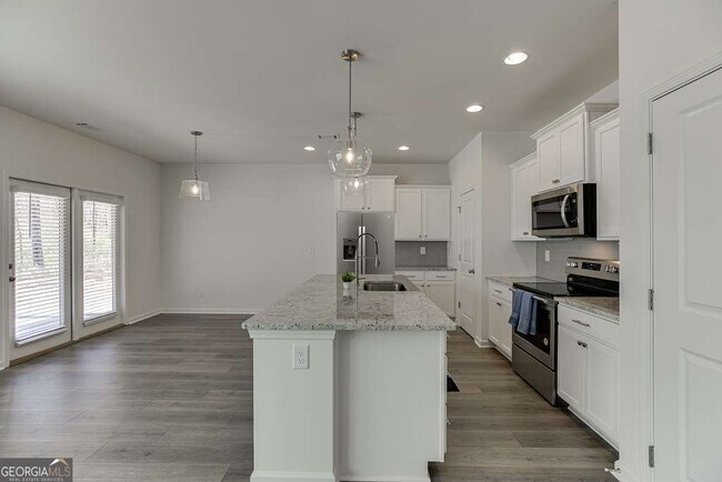 Building Photo - 198 Blue Dragon Dr