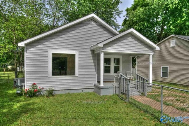 Primary Photo - 2301 Kildare St NW