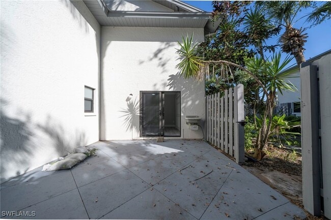 Building Photo - 17456 Woodland Trace Dr