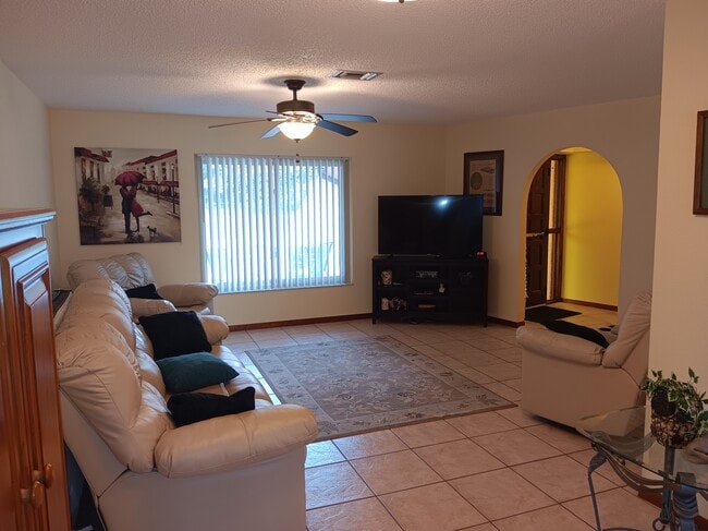 Building Photo - 2173 Danforth Rd