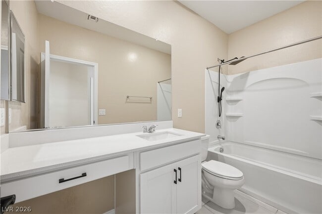 Building Photo - 402 Purple Sandpiper St