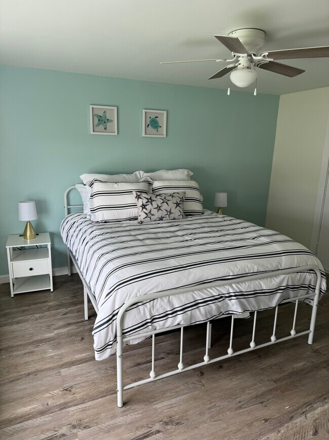 Building Photo - 11 Rapoza St