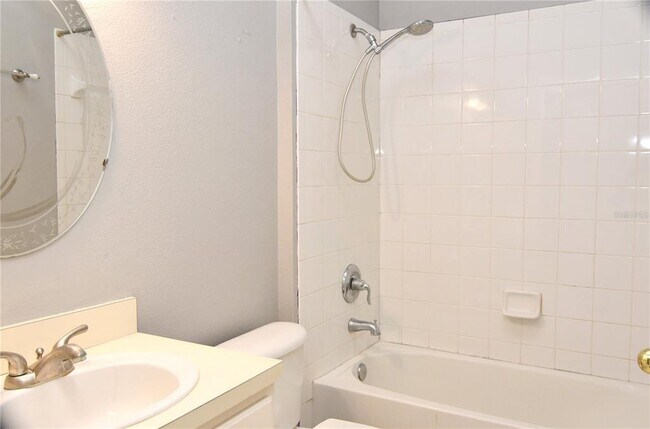 Building Photo - 27037 Palmbrook Ct