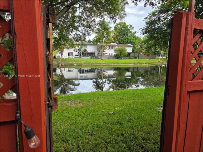 Building Photo - 6945 SW 111th Ct