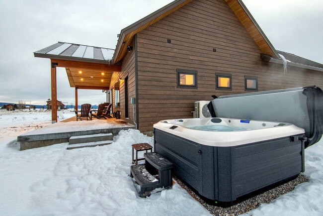 Building Photo - 339 Wild Cat Canyon Loop