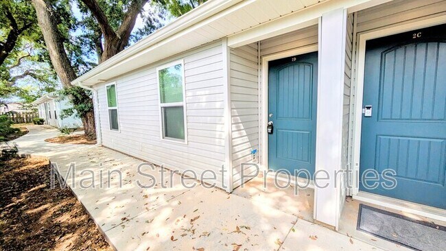 Primary Photo - 313 N Navy Blvd