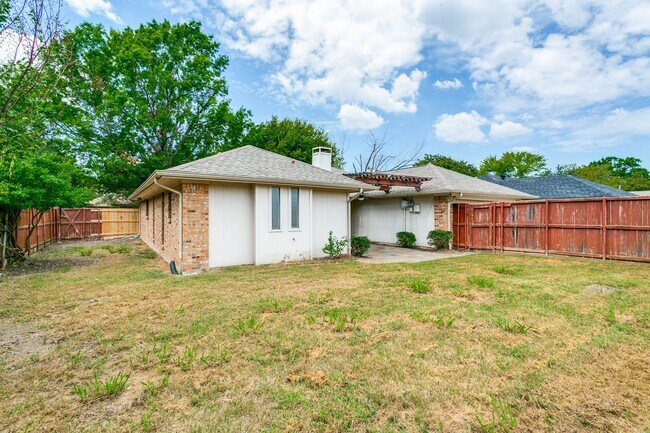 Building Photo - A Backyard Oasis: Single Story Home in Cop...