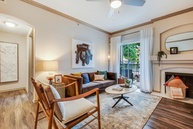 Building Photo - 13401 Metric Blvd