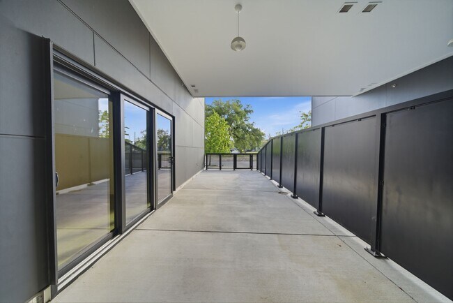 Building Photo - 2623 Keene St