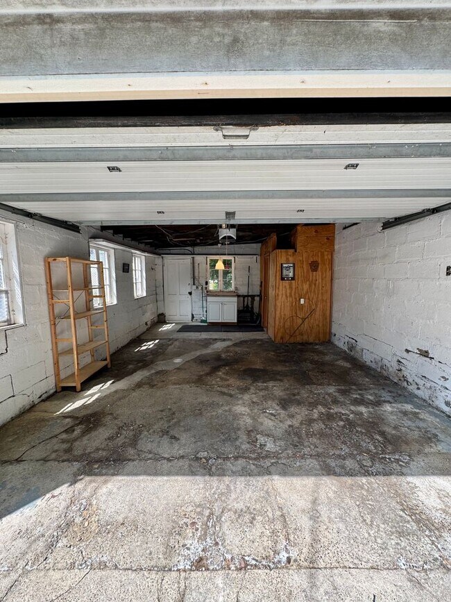 Building Photo - 419 Taylor St