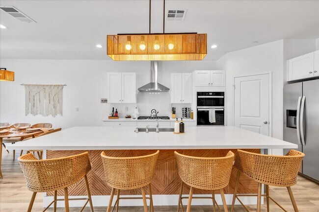 Building Photo - 83796 Moreno St