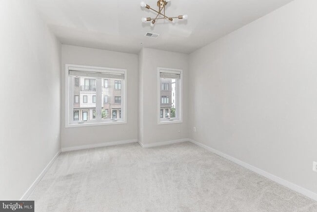 Building Photo - 43185 Mongold Square
