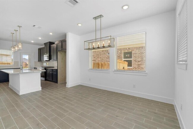 Building Photo - 1326 Shaded Rock Dr