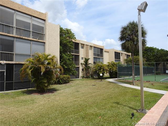 Building Photo - 8401 SW 107th Ave