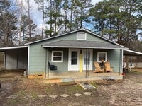 Building Photo - 1005 Blanchard Dr