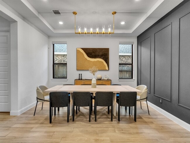 Building Photo - 913 Goose Creek St