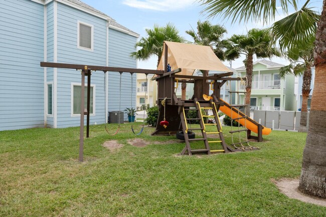 Building Photo - 110 Las Joyas Blvd