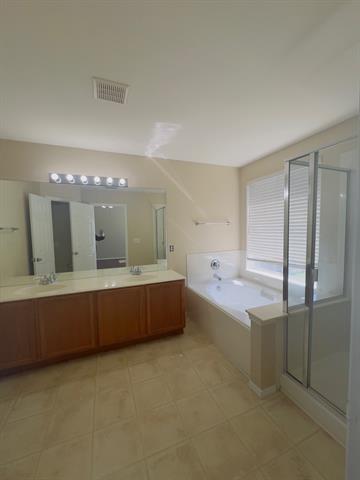 Building Photo - 8720 Chisholm Trail