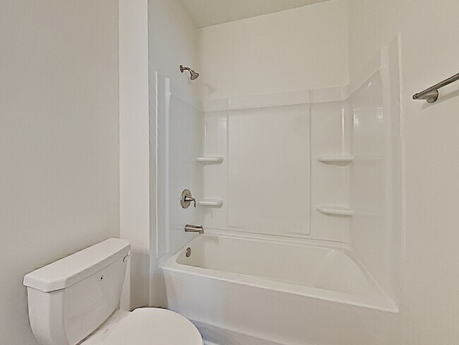 Building Photo - 1300 Ashlyn Court