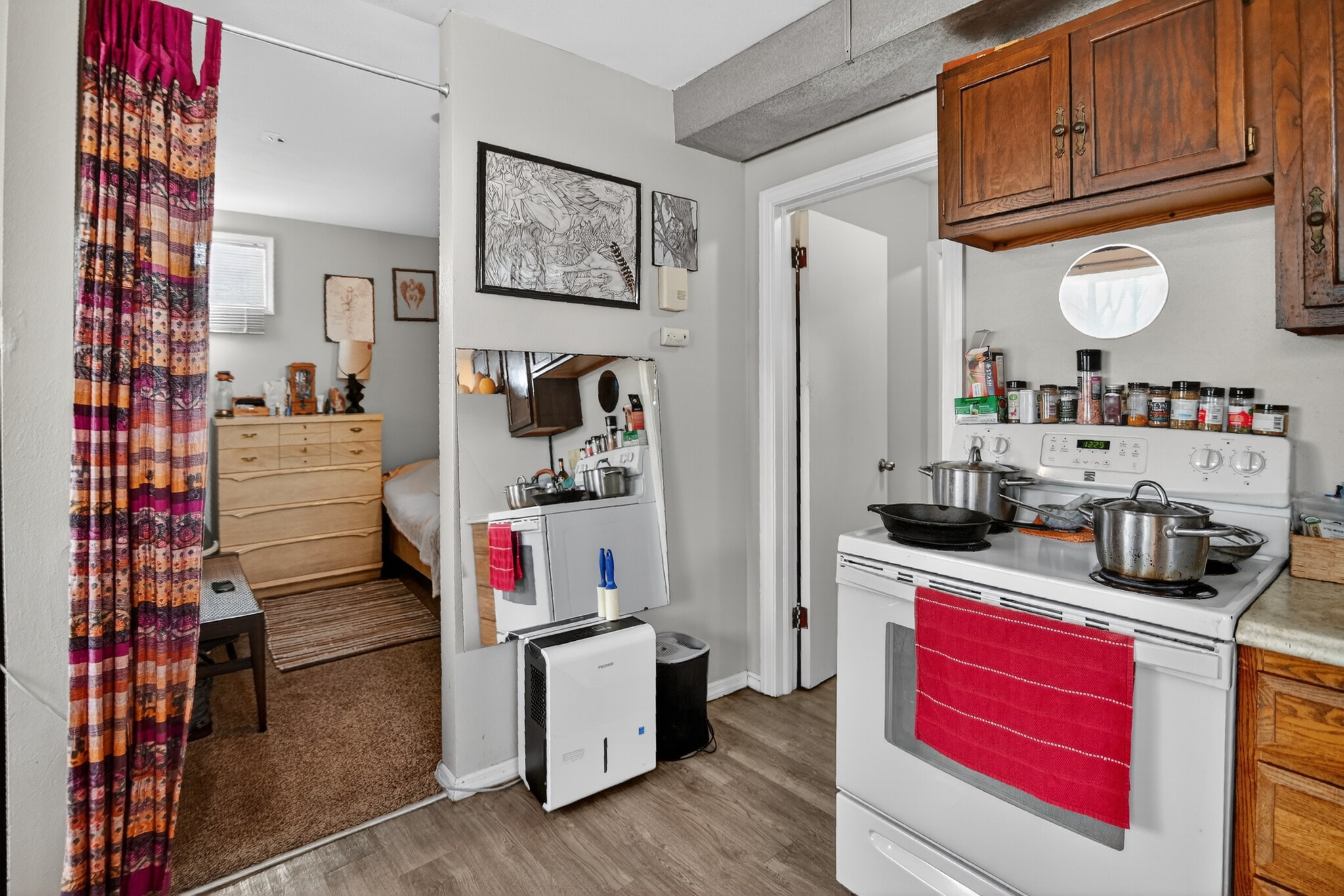 Building Photo - 203 S Main St