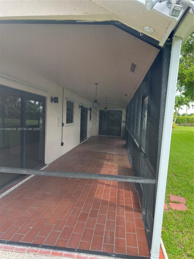 Building Photo - 1652 Egret Rd