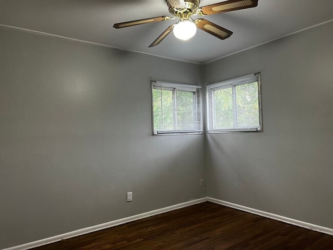 Building Photo - 3 BR 1.5 BA split-level with attached 1 ca...