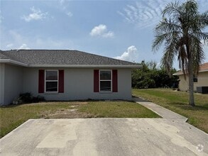Building Photo - 11089 Pendleton Ave